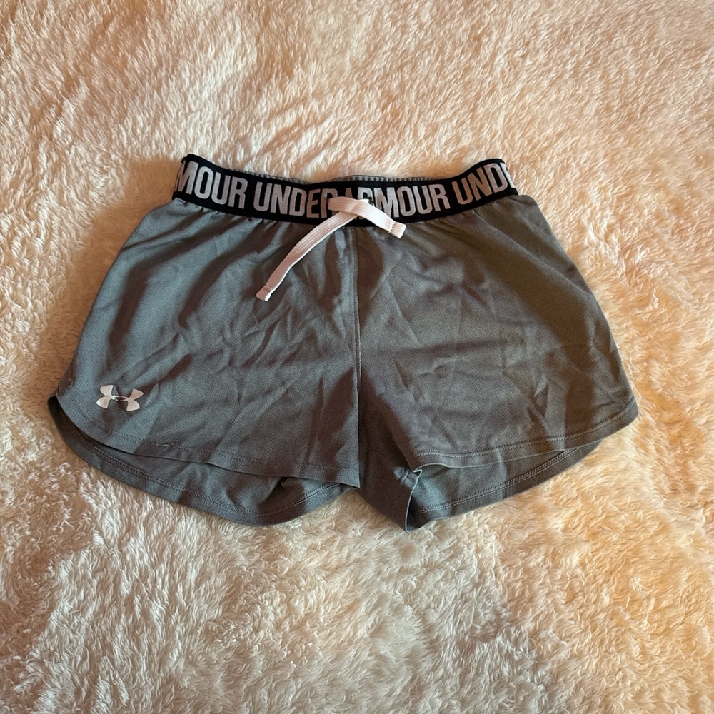 Under Armour Women's Athletic Shorts in Gray